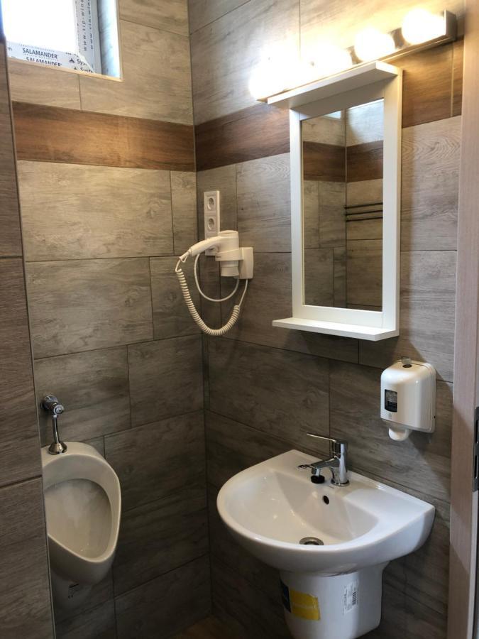 Avas Apartman ميسكولك المظهر الخارجي الصورة