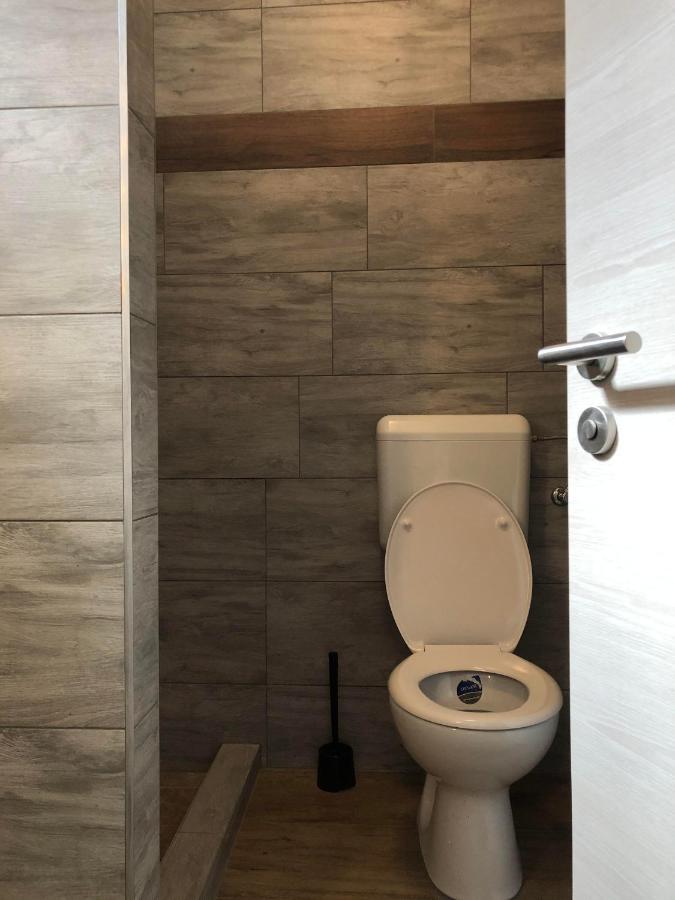 Avas Apartman ميسكولك المظهر الخارجي الصورة
