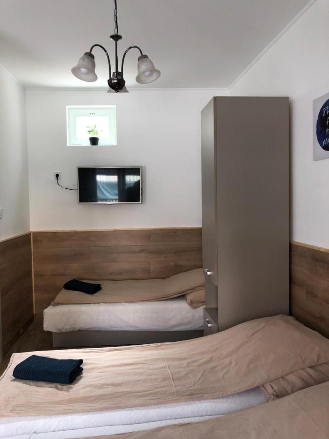 Avas Apartman ميسكولك المظهر الخارجي الصورة