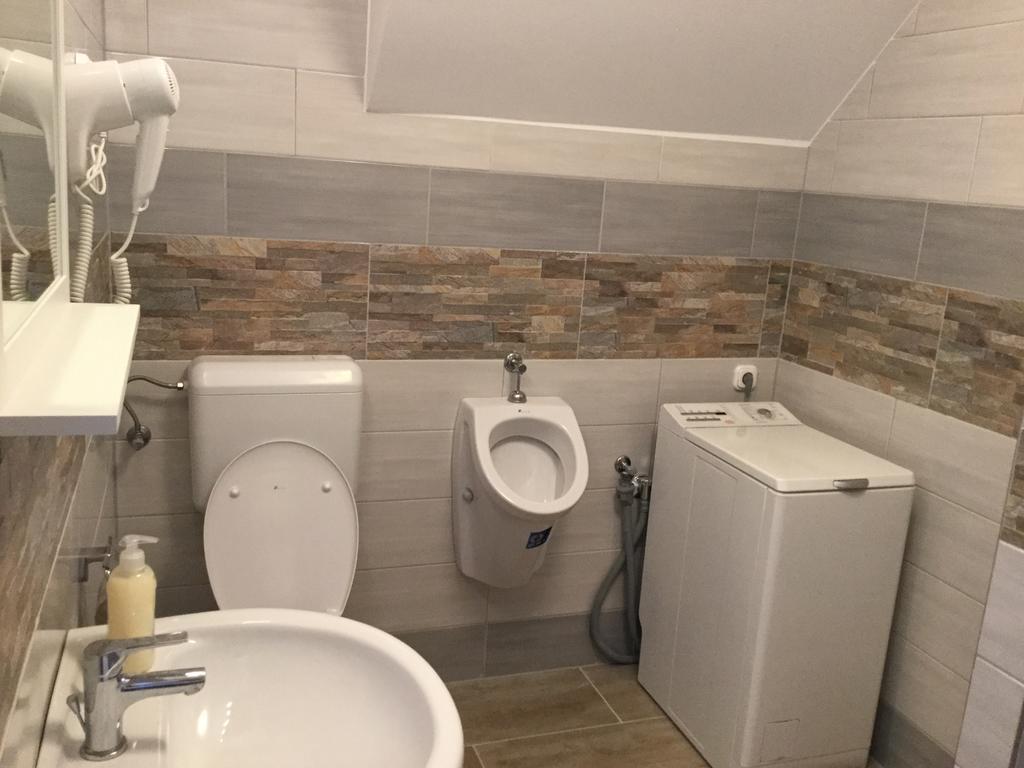 Avas Apartman ميسكولك المظهر الخارجي الصورة